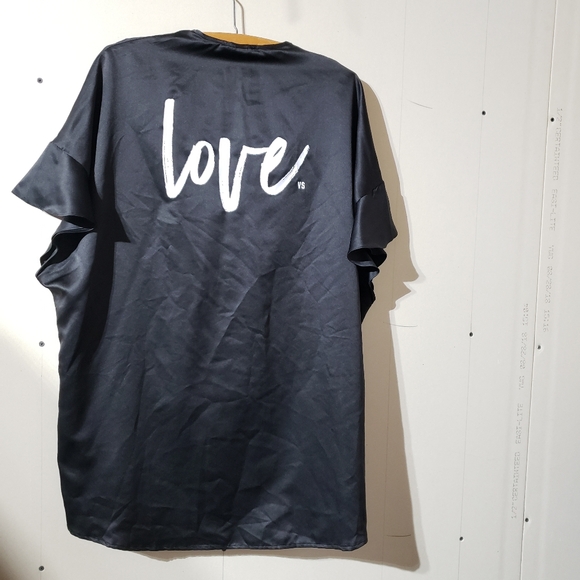 Victoria's Secret Black "Love" Ruffle Kimono Satin Robe OS, lingerie - Picture 7 of 11